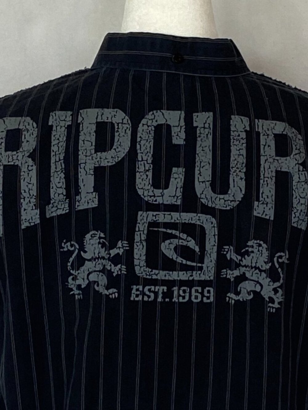Rip Curl Men's Short Sleeve Button Down Shirt Sz L - Picture 2 of 16